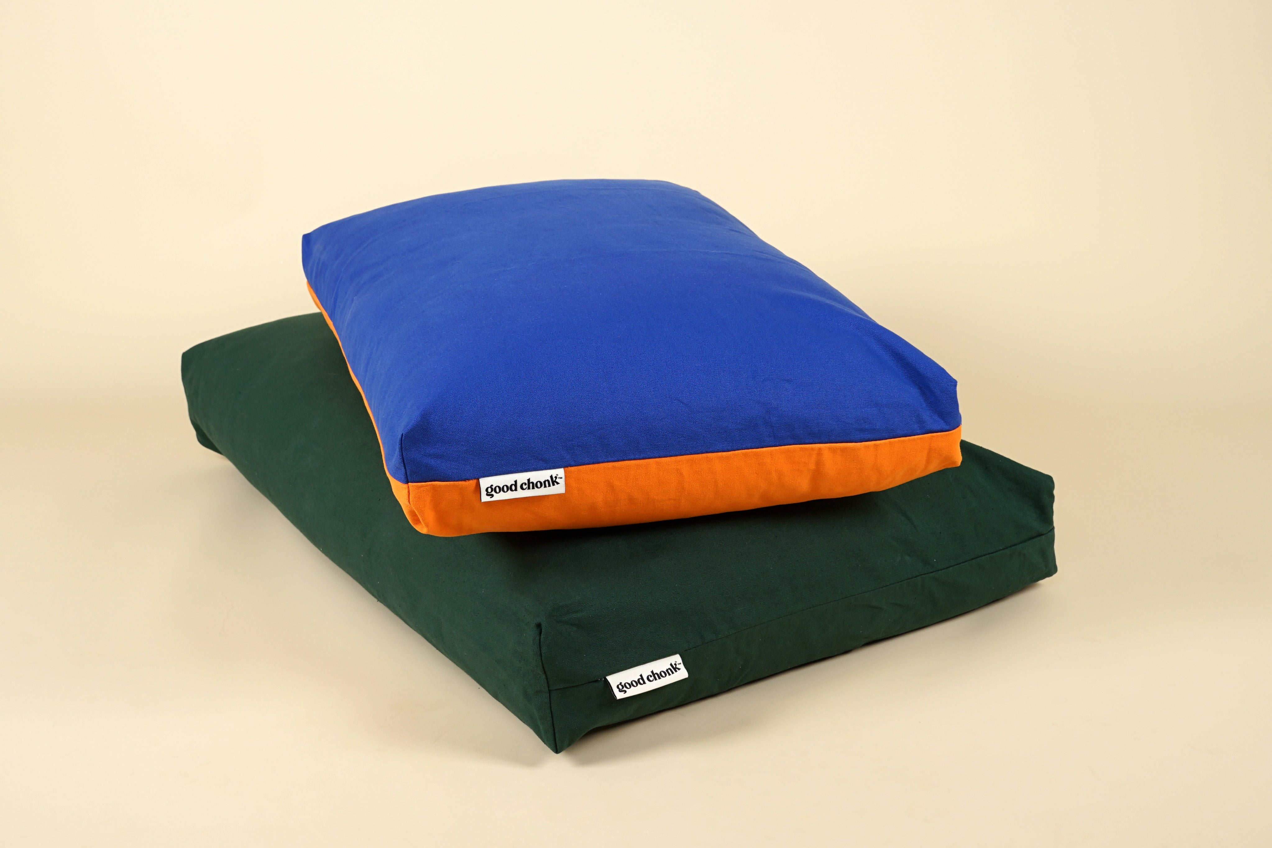 Premium kapok dog beds for small and medium sized dogs